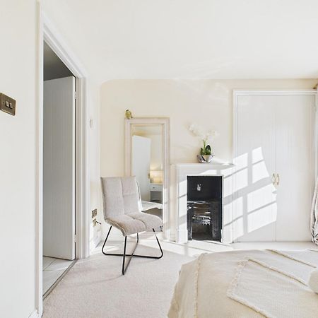 Romantic Cottage Cotswolds Parking Wi-Fi Уинчкомб Экстерьер фото
